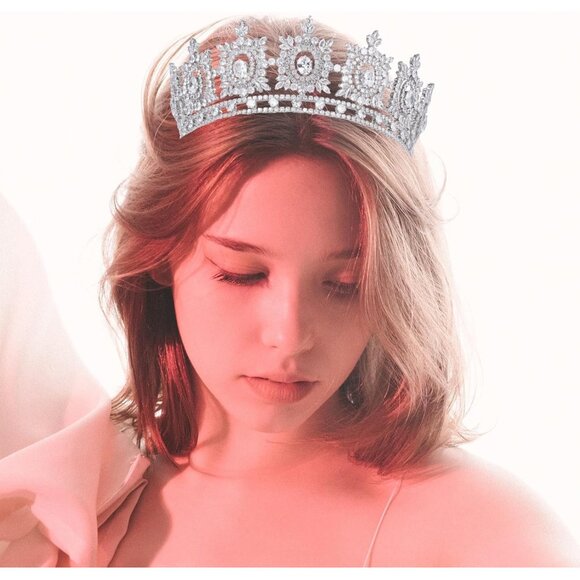 Cubic Zirconia Bridal Tiara Silver Queen Crown for Wedding Prom Queen Gift - Picture 2 of 9